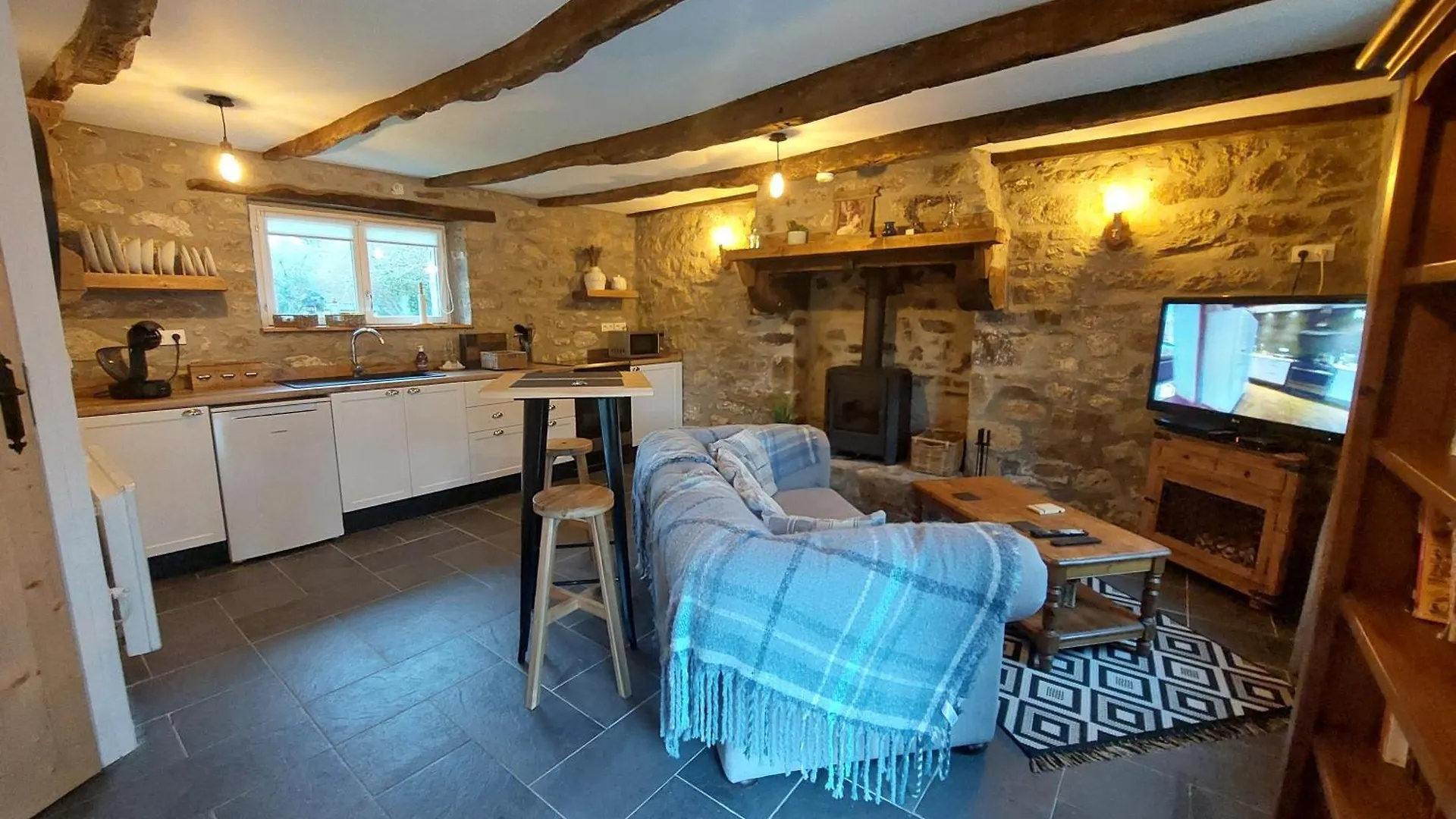 Gite Comme Chez Ti Rostrenen Appartement
